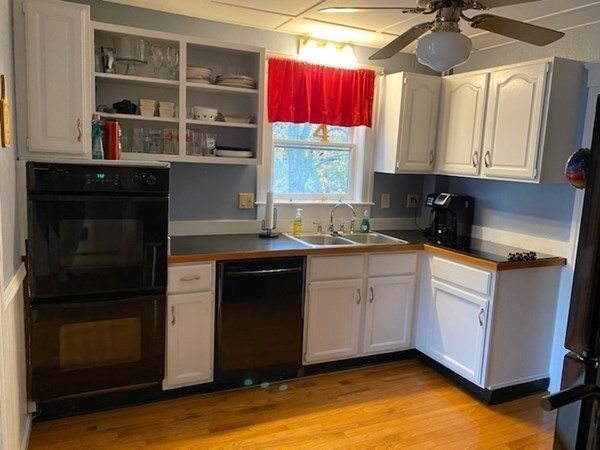 4 Central Tree Road Rutland, MA 01543 - Photo 8 of 34