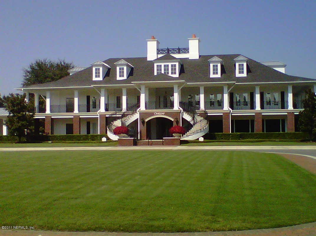 3874 Chasing Falls Road, Unit 26 Orange Park, FL 32065 - Photo 8 of 13 OakLeaf Clubhouse