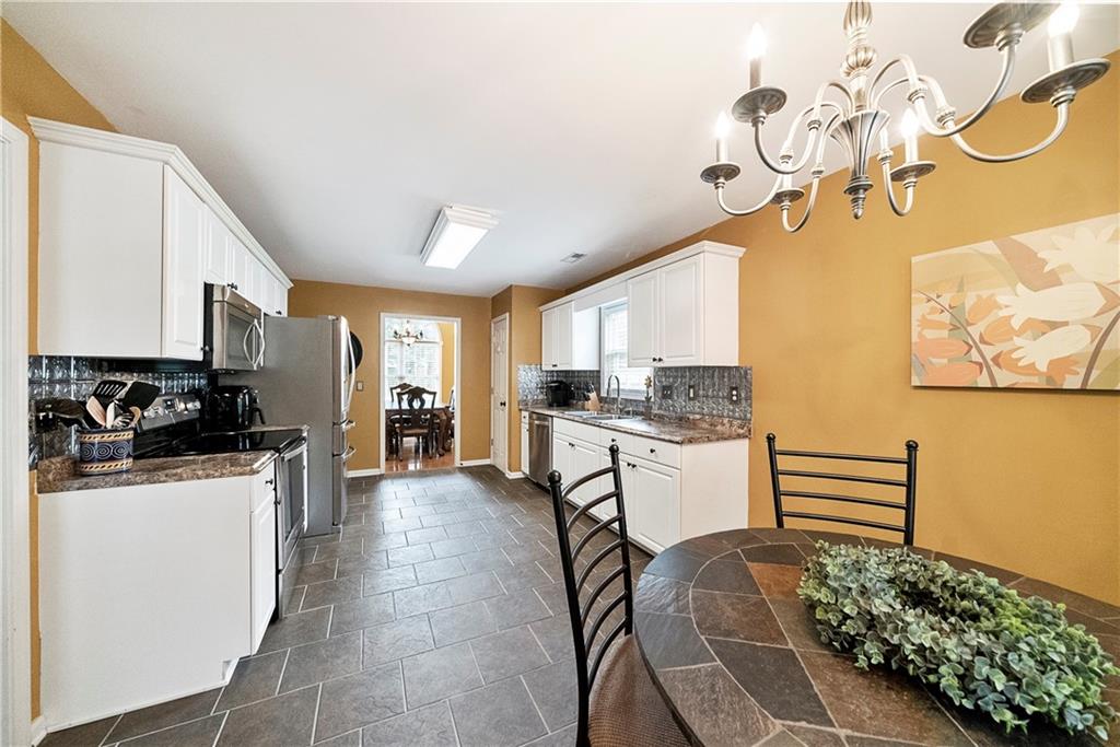 3400 Overbrook Drive Conover, NC 28613 - Photo 11 of 42 Gallery Image 11