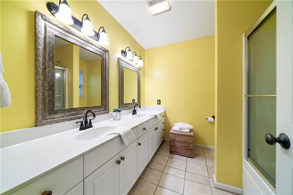 3400 Overbrook Drive Conover, NC 28613 - Photo 16 of 42 Gallery Image 16