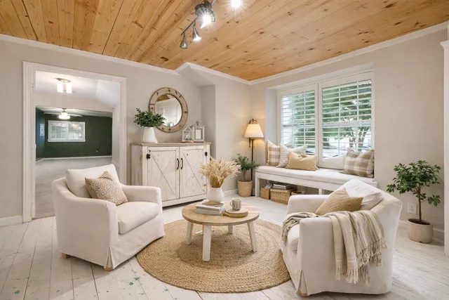 $1,750,000 | 10419 West Hidden Lake Lane, Richmond, TX 77406