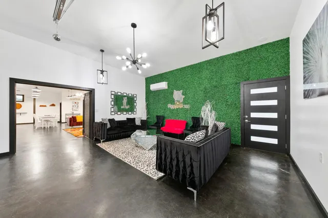 $1,750,000 | 10419 West Hidden Lake Lane, Richmond, TX 77406