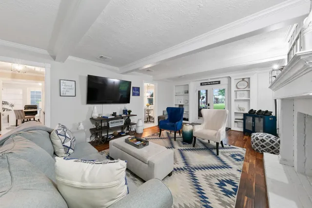 $1,750,000 | 10419 West Hidden Lake Lane, Richmond, TX 77406