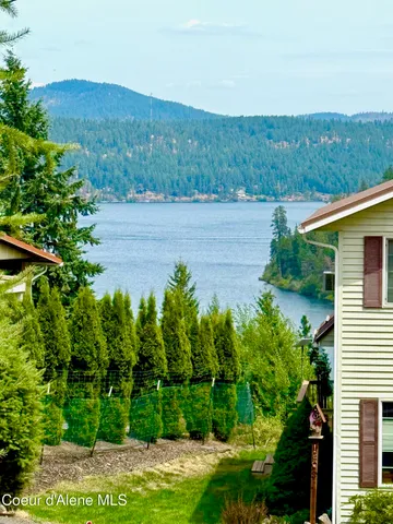 $345,000 | 20943 South Cave Bay Road, Worley, ID 83876