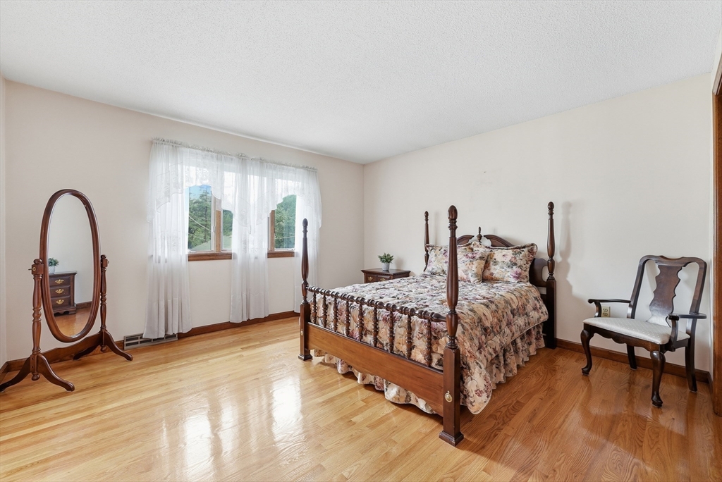 10 Bramucci Street Ludlow, MA 01056 - Photo 18 of 42