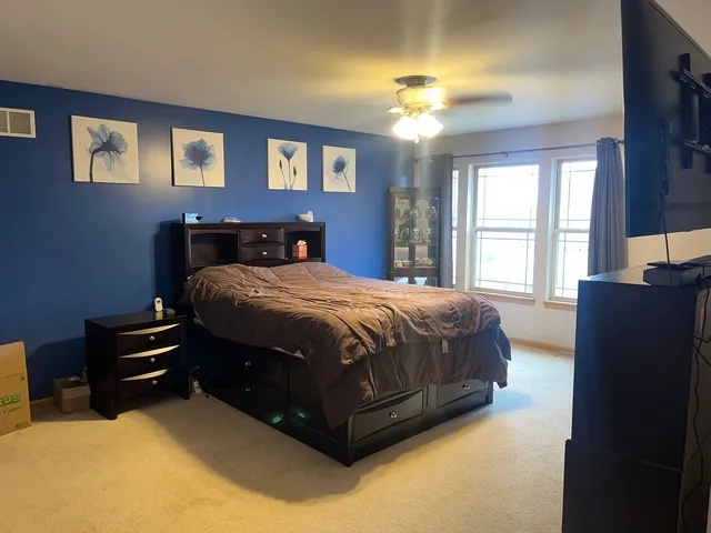 $429,900 | 806 Treesdale Way, Joliet, IL 60431