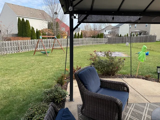 $429,900 | 806 Treesdale Way, Joliet, IL 60431