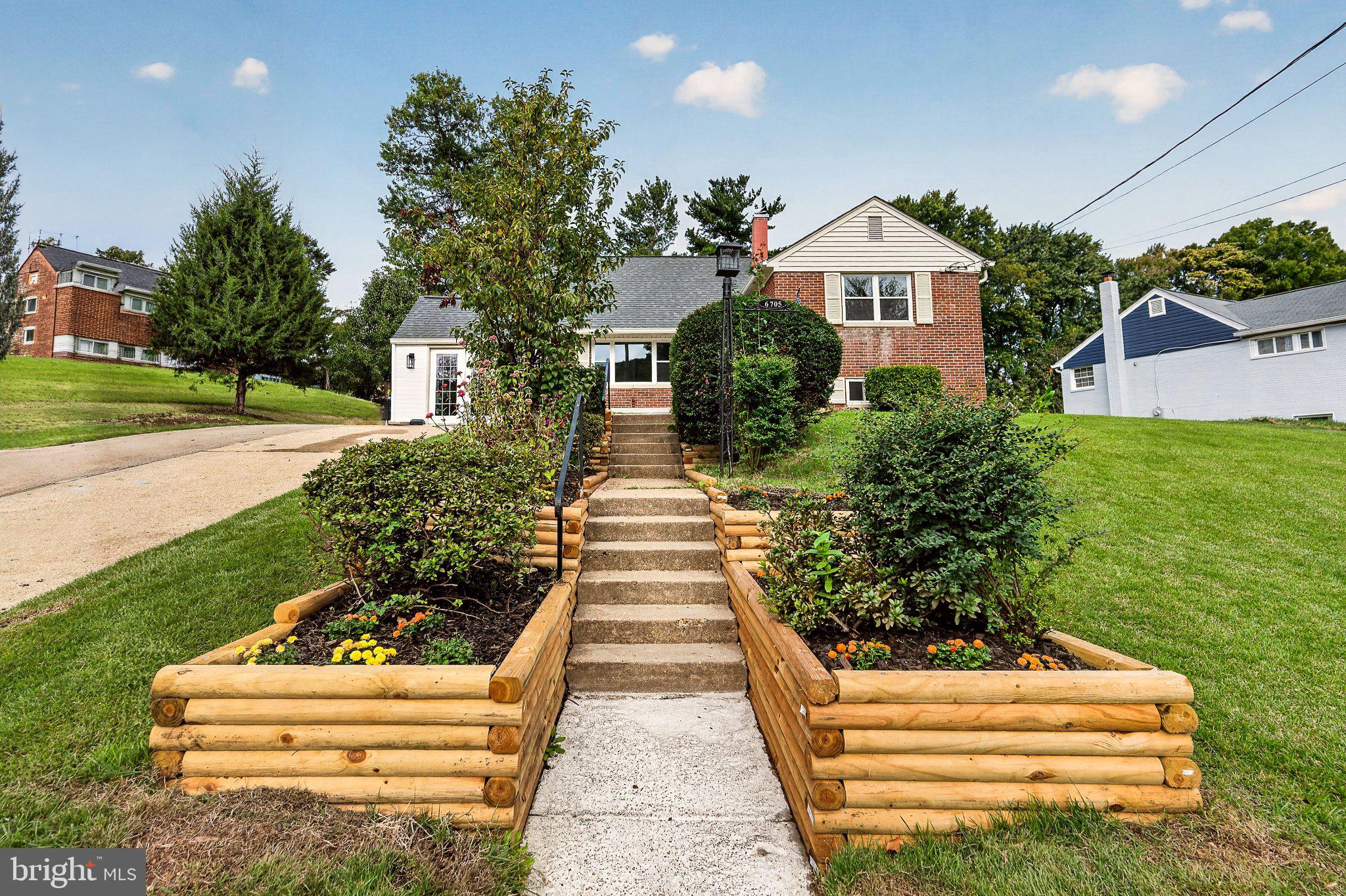 6705 Cabin John Road Springfield, VA 22150 - Photo 2 of 44 Gallery Image 2