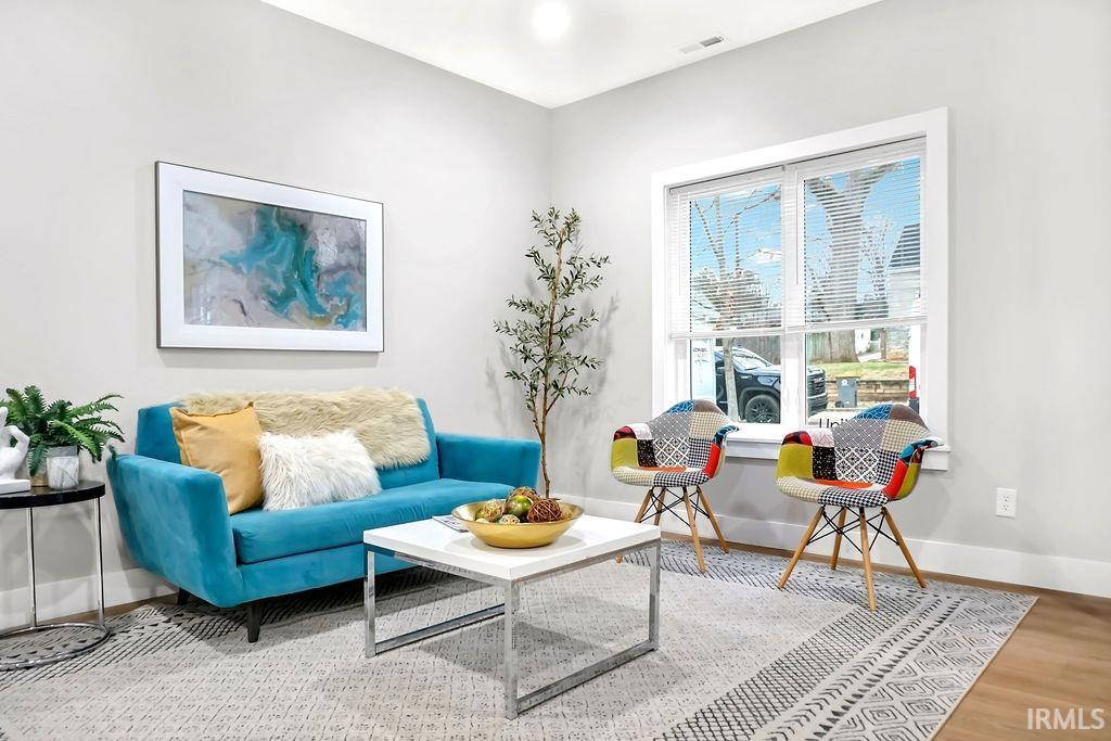 717 South Henderson Street, Unit 1 Bloomington, IN 47401 - Photo 7 of 20