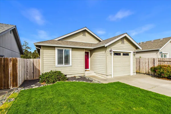 $405,000 | 1938 Sagewood Way, McKinleyville, CA 95519