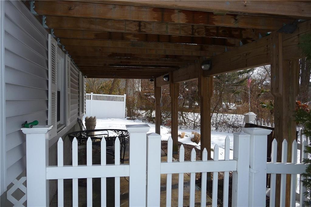 190 Spring Grove Avenue Warwick, RI 02889 - Photo 12 of 39 Gallery Image 12