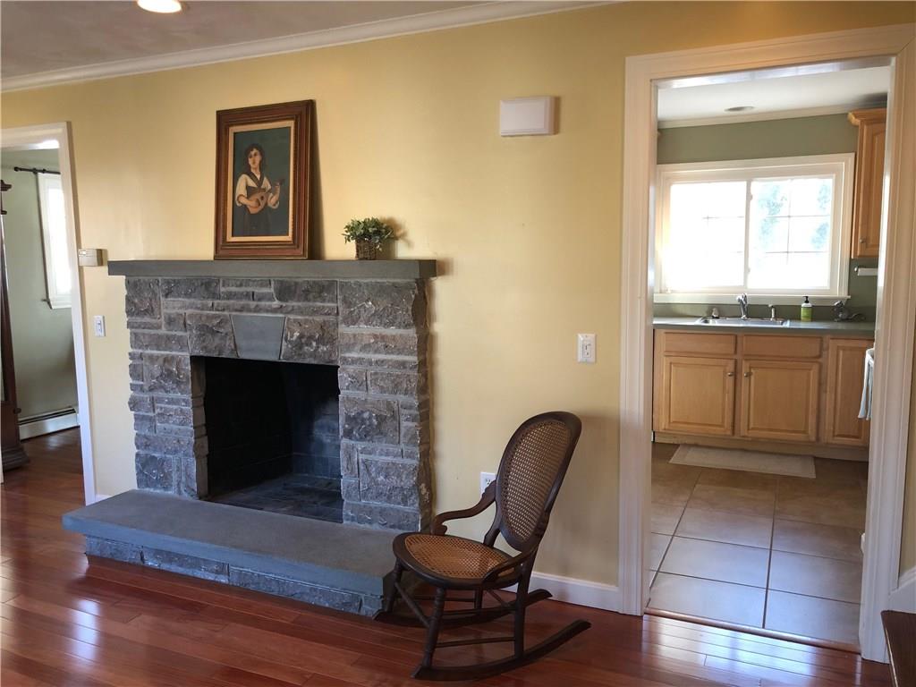 190 Spring Grove Avenue Warwick, RI 02889 - Photo 14 of 39 Gallery Image 14