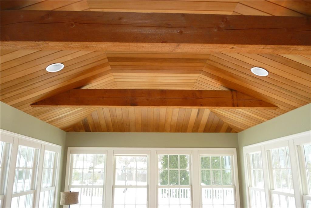 190 Spring Grove Avenue Warwick, RI 02889 - Photo 23 of 39 Gallery Image 23