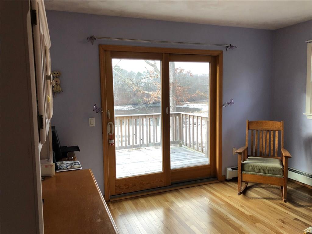 190 Spring Grove Avenue Warwick, RI 02889 - Photo 32 of 39 Gallery Image 32
