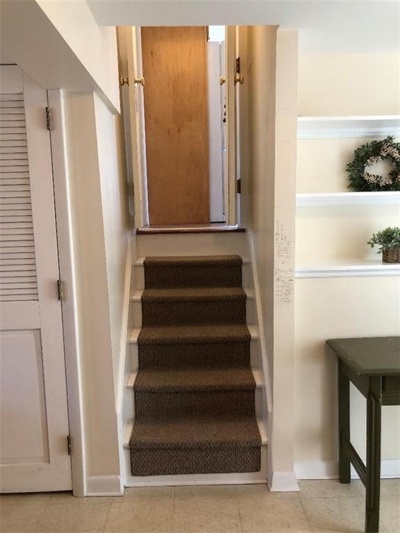 190 Spring Grove Avenue Warwick, RI 02889 - Photo 36 of 39 Gallery Image 36
