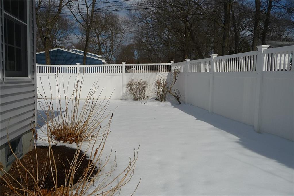 190 Spring Grove Avenue Warwick, RI 02889 - Photo 10 of 39 Gallery Image 10