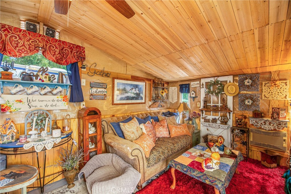 15212 El Centro Road Hesperia, CA 92345 - Photo 45 of 75