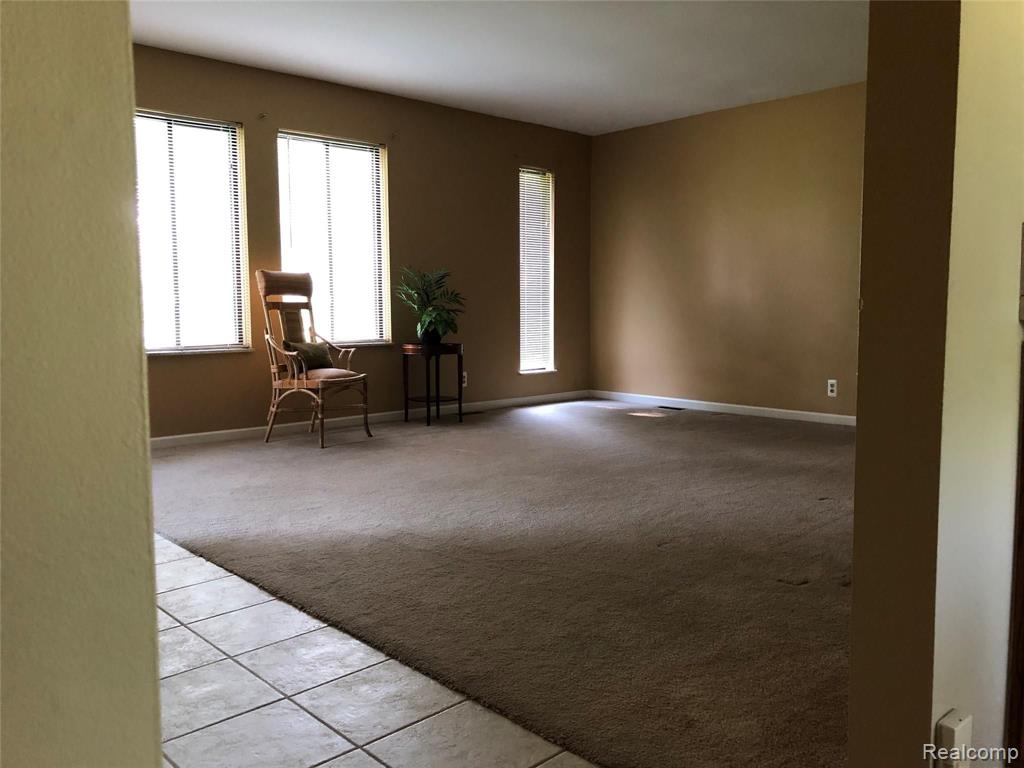 2841 Grant Road Rochester Hills, MI 48309 - Photo 29 of 47