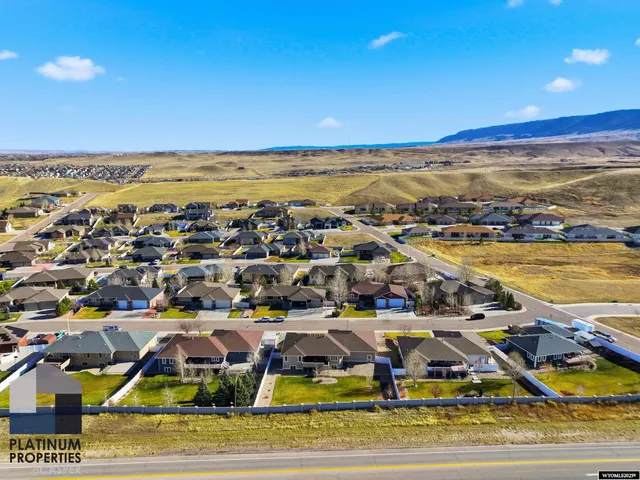 $875,000 | 2814 Hogan Drive, Casper, WY 82601