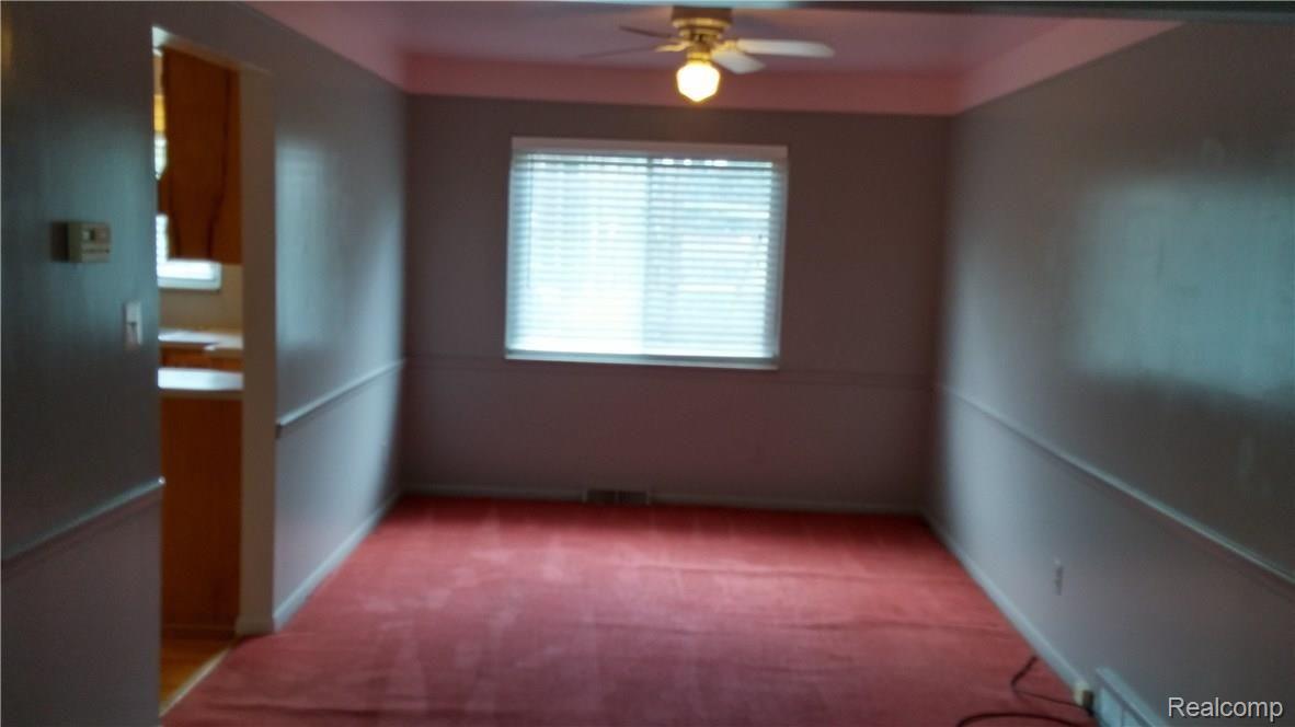 26150 Burg Road Warren, MI 48089 - Photo 8 of 38 093.jpg