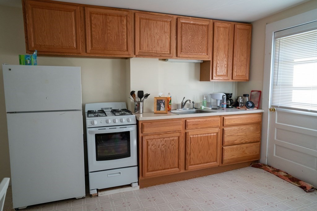 797 Main Street Amherst, MA 01002 - Photo 27 of 40