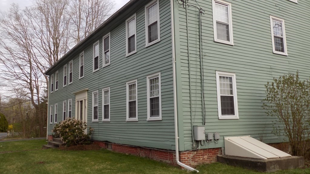 797 Main Street Amherst, MA 01002 - Photo 3 of 40