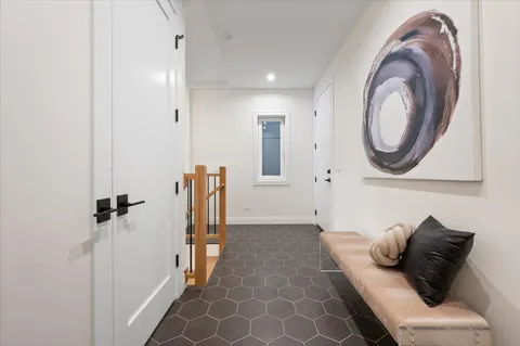 $1,599,900 | 529 North Hartland Court, Chicago, IL 60622