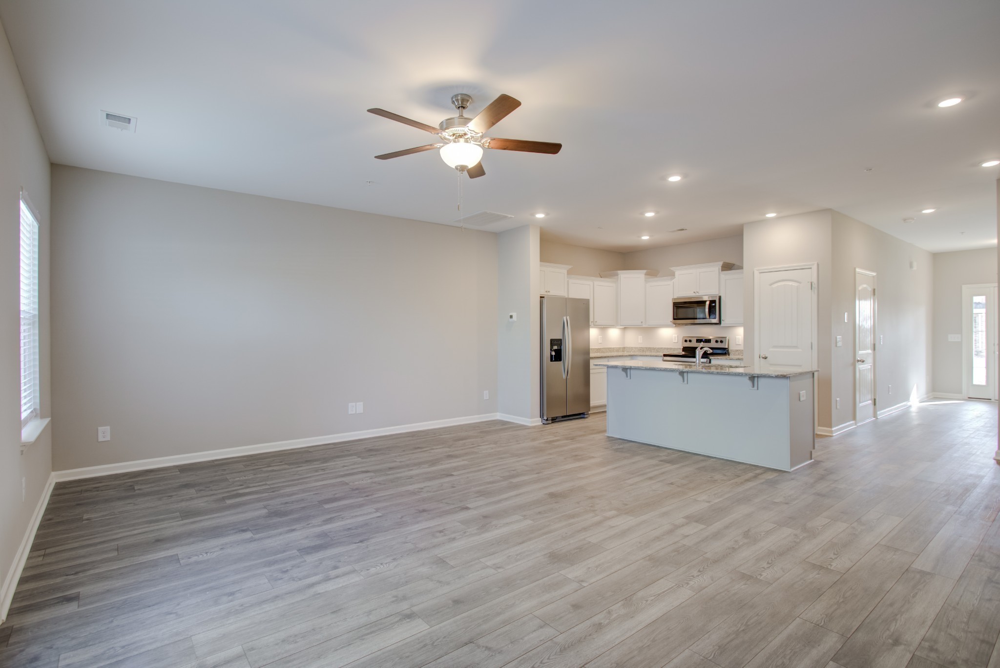 156 Grand Avenue Spring Hill, TN 37174 - Photo 4 of 11