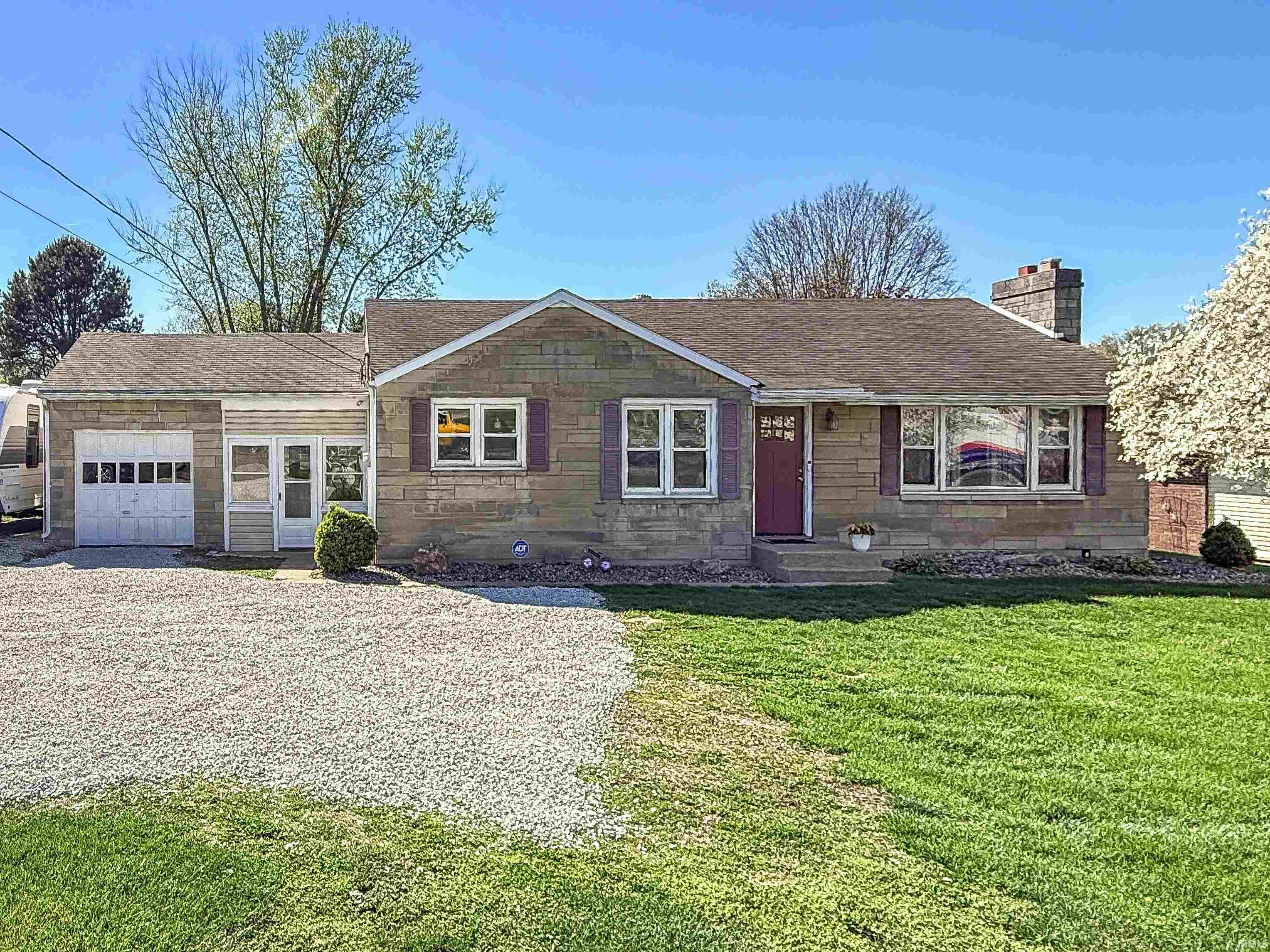 3307 North Newton Street Jasper, IN 47546 - Photo 1 of 31