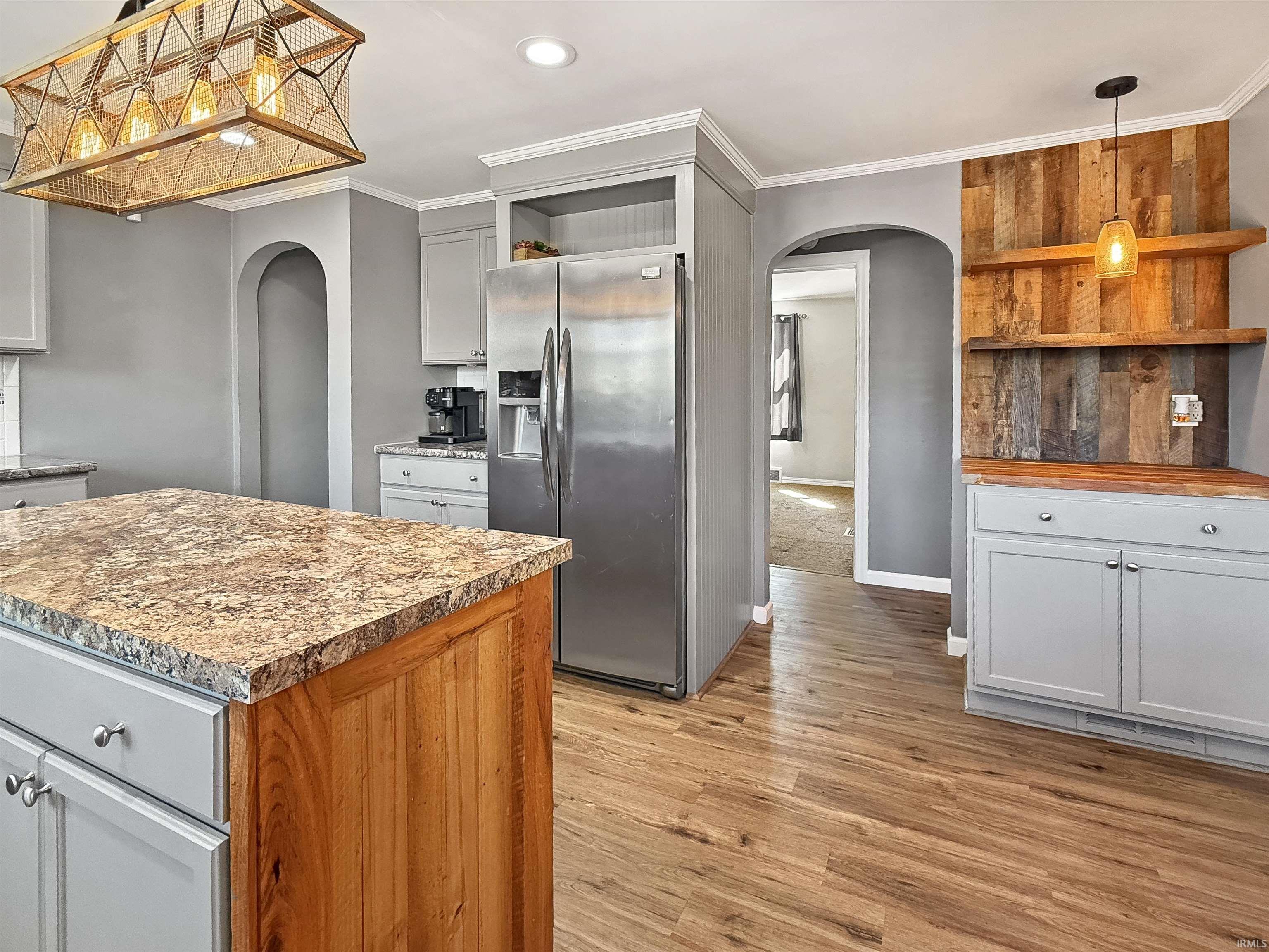 3307 North Newton Street Jasper, IN 47546 - Photo 7 of 31