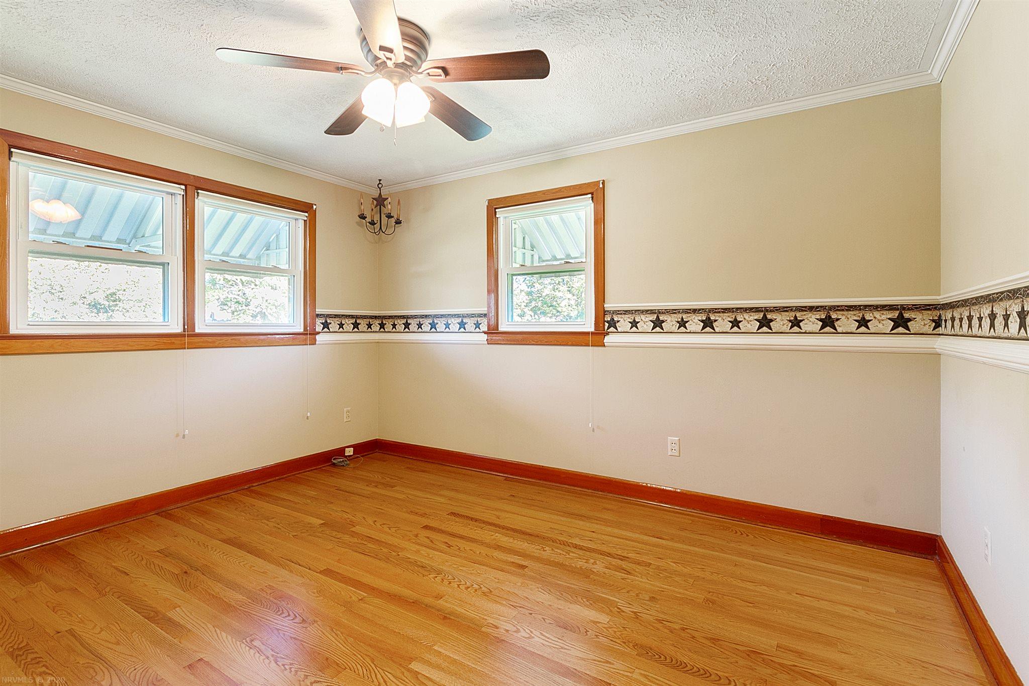 1712 Newbern Road Pulaski, VA 24301 - Photo 24 of 72 Gallery Image 24
