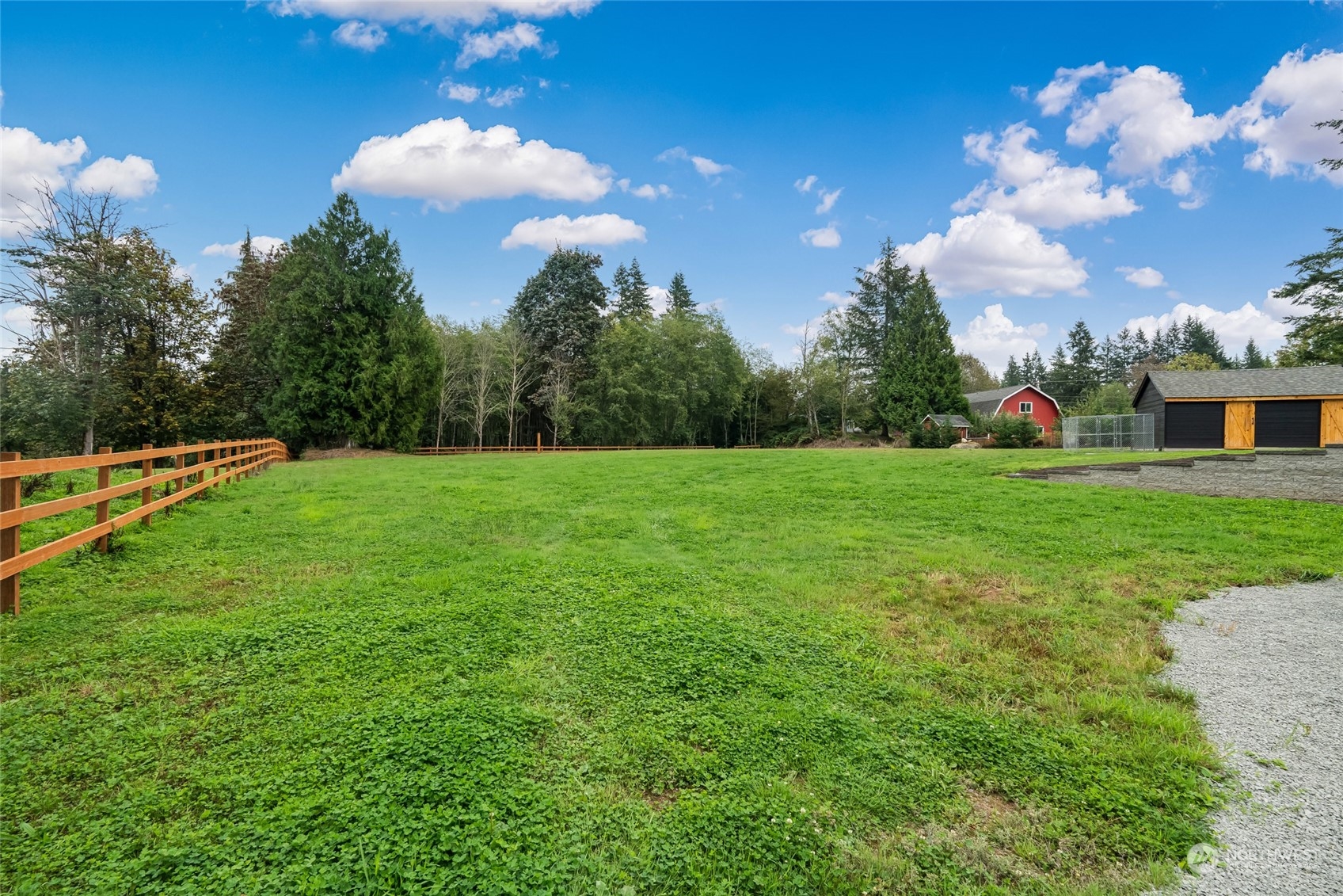 5525 Mero Road Snohomish, WA 98290 - Photo 34 of 40 Gallery Image 34