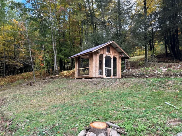 $325,000 | 605 Weaver Avenue, Andes, NY 13731