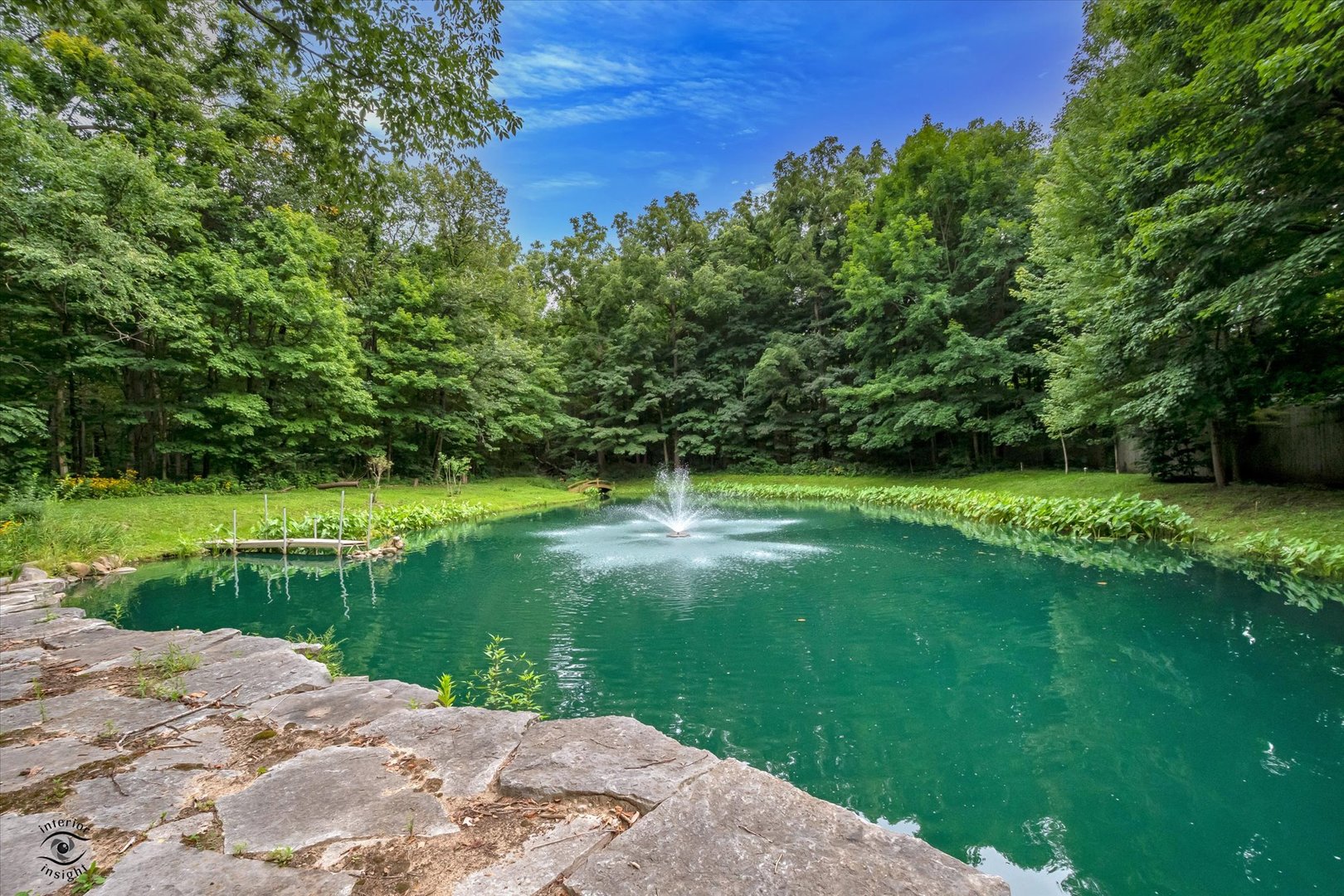 20841 Wolf Road Mokena, IL 60448 - Photo 11 of 40 a view of a garden with a fountain