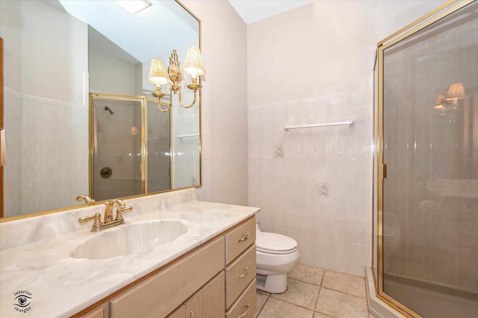 20841 Wolf Road Mokena, IL 60448 - Photo 39 of 40 a bathroom with a sink toilet and shower