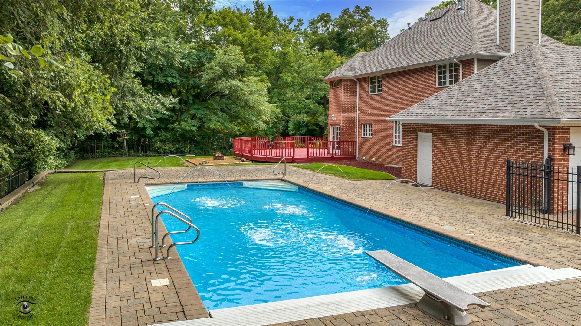 20841 Wolf Road Mokena, IL 60448 - Photo 7 of 40 a view of a kitchen with a sink