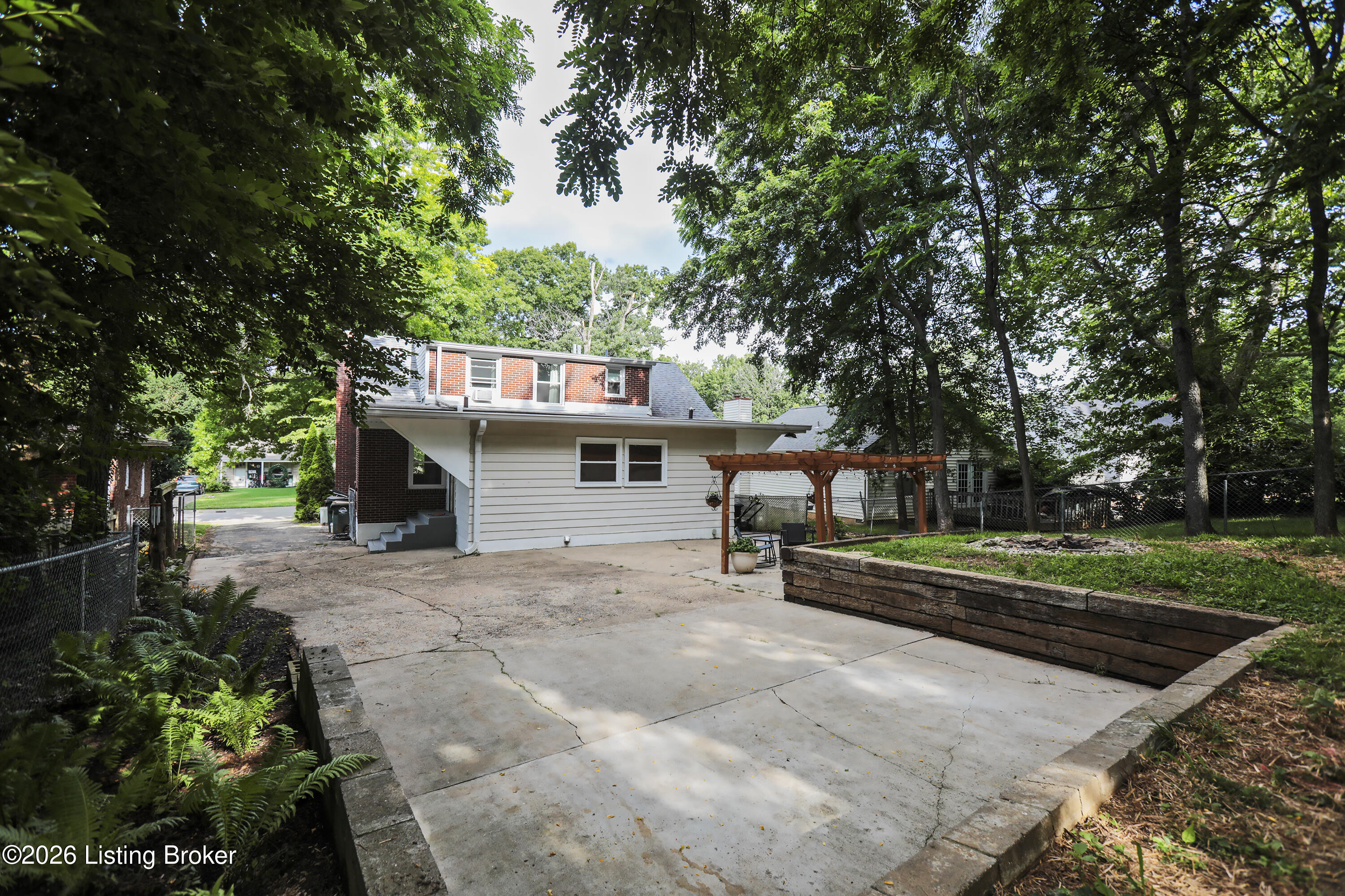 3323 Dell Road Louisville, KY 40299 - Photo 54 of 60 3323_Dell Road_48