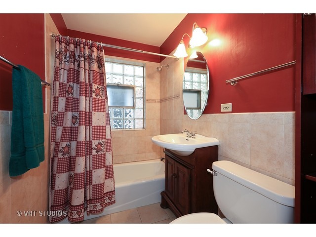 1508 Potter Road Park Ridge, IL 60068 - Photo 10 of 11