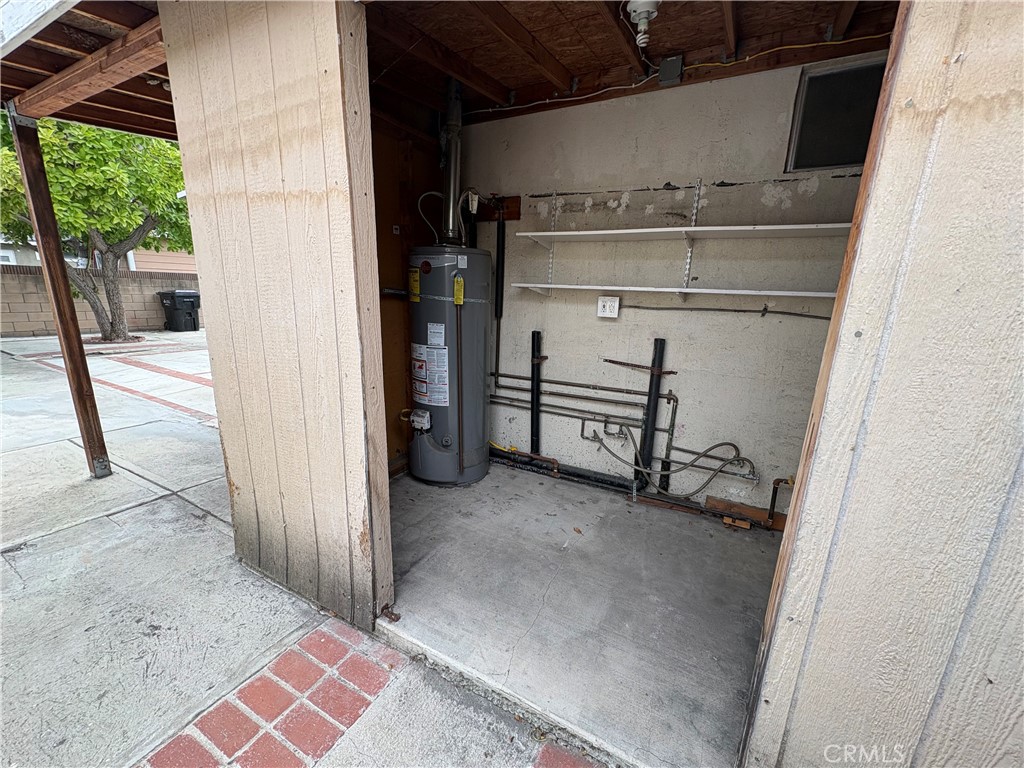 14023 Studebaker Road Norwalk, CA 90650 - Photo 27 of 33 * Water Heater *