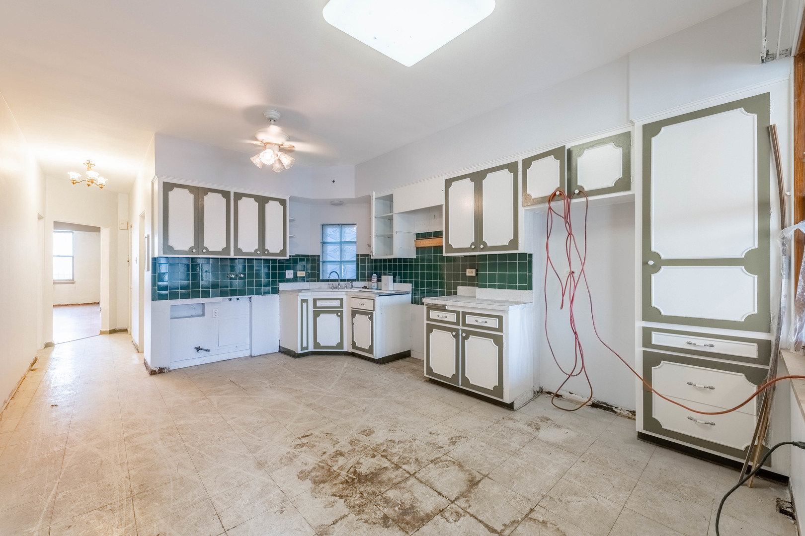 6007-09 Cermak Road Cicero, IL 60804 - Photo 16 of 29