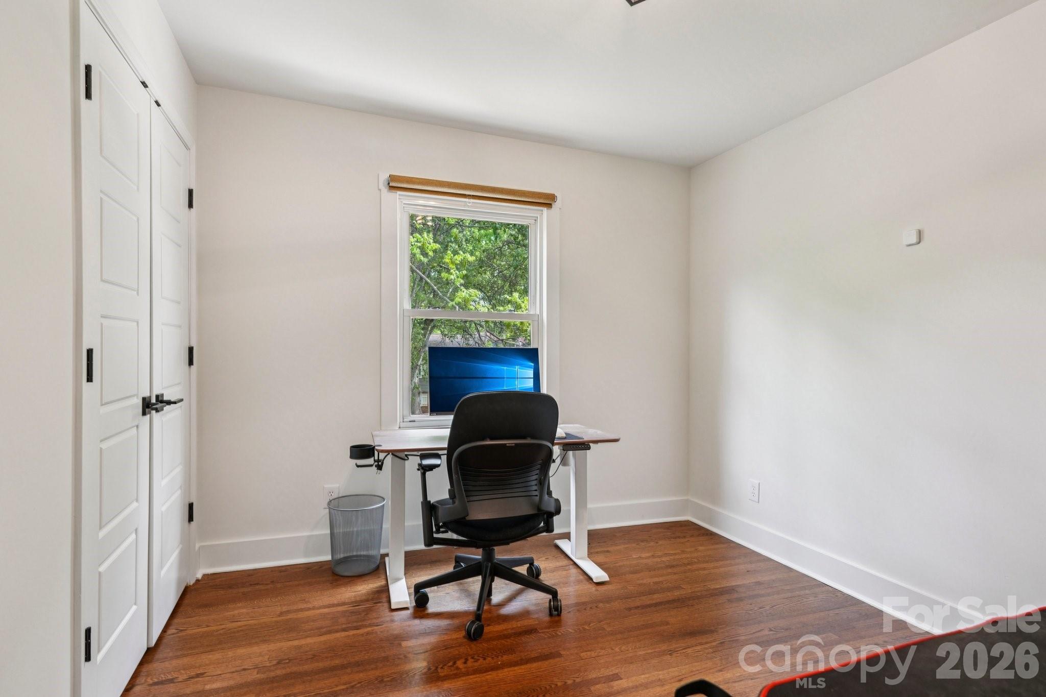 5300 Cheval Place Charlotte, NC 28205 - Photo 17 of 38