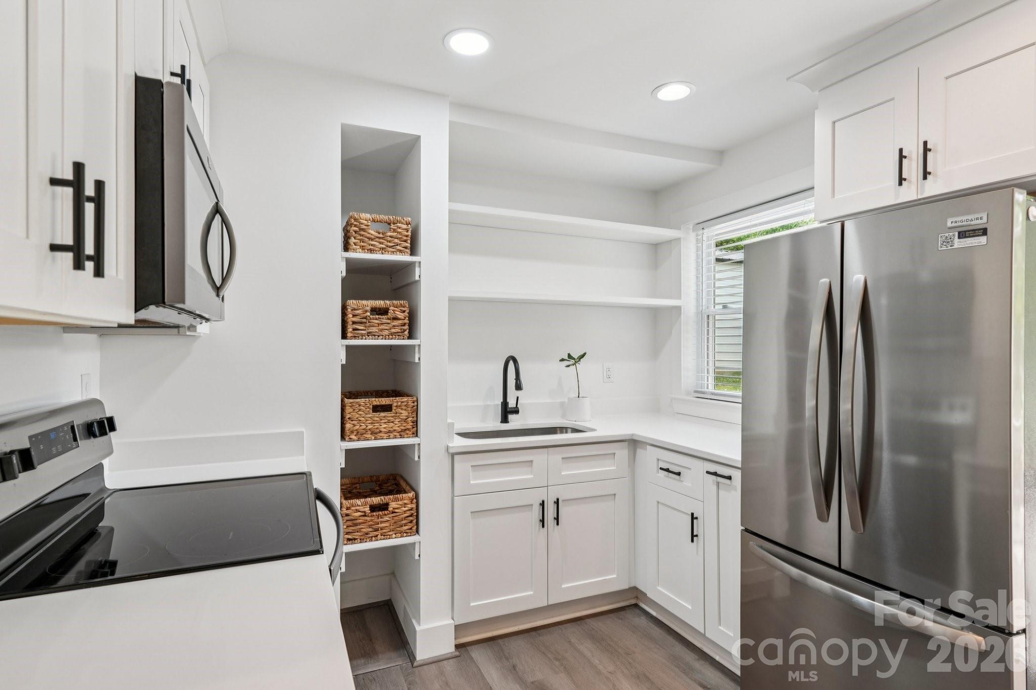 5300 Cheval Place Charlotte, NC 28205 - Photo 21 of 38