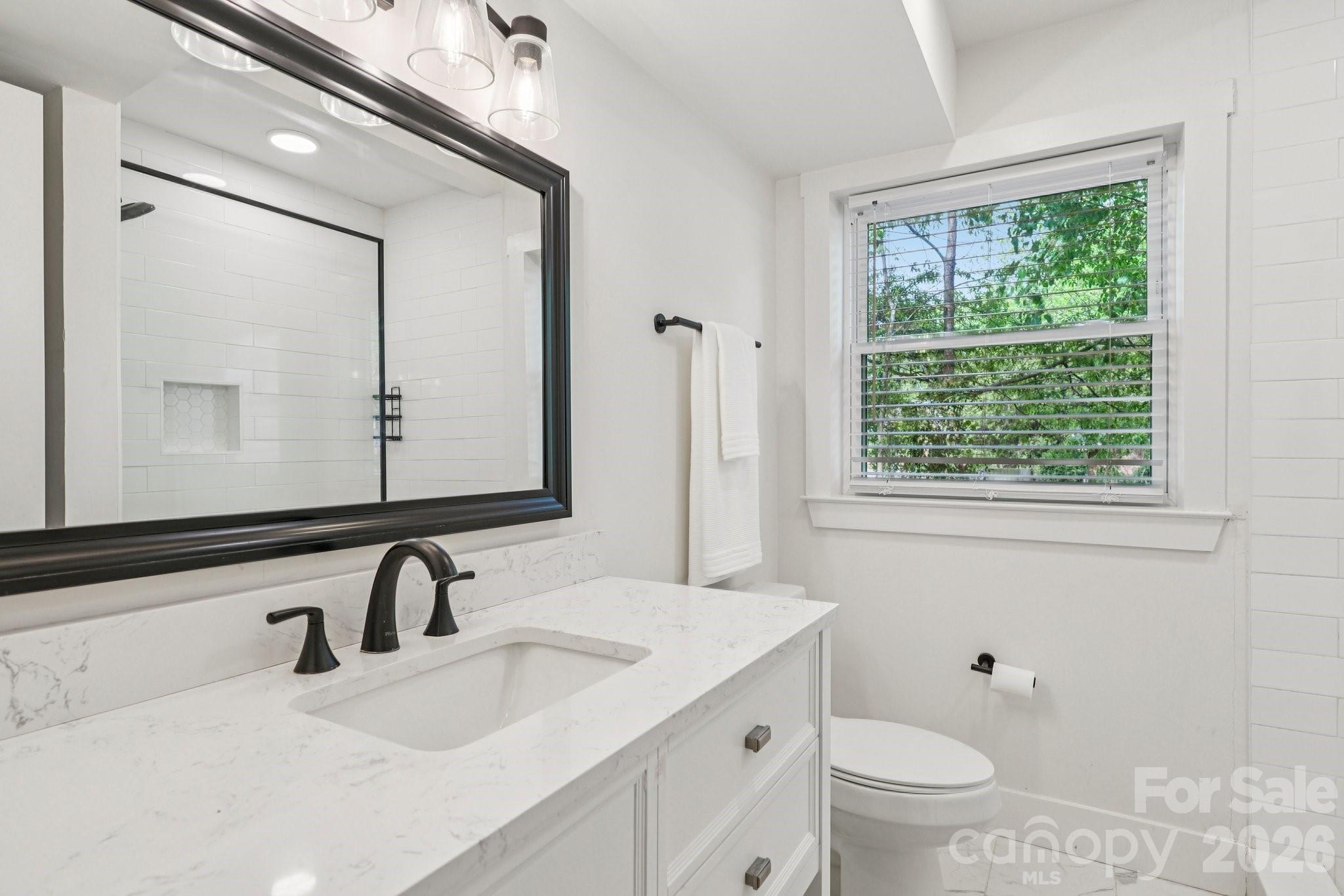 5300 Cheval Place Charlotte, NC 28205 - Photo 24 of 38