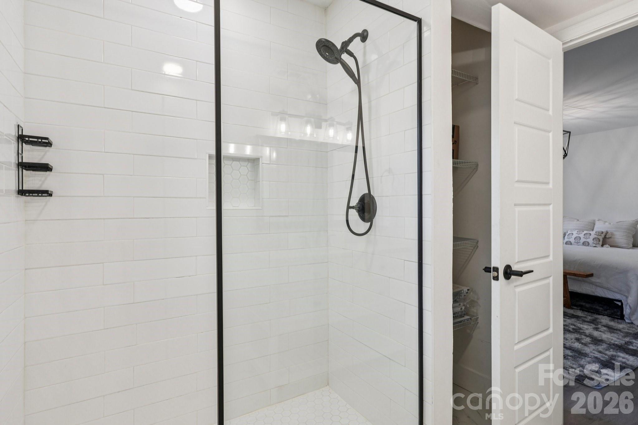 5300 Cheval Place Charlotte, NC 28205 - Photo 25 of 38