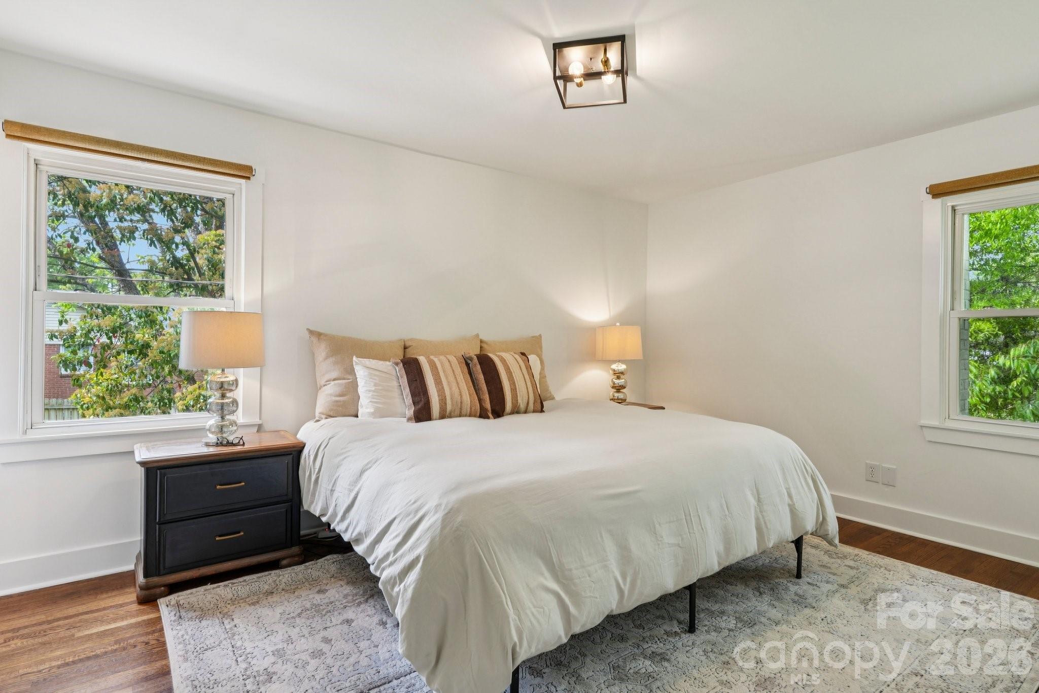 5300 Cheval Place Charlotte, NC 28205 - Photo 7 of 38