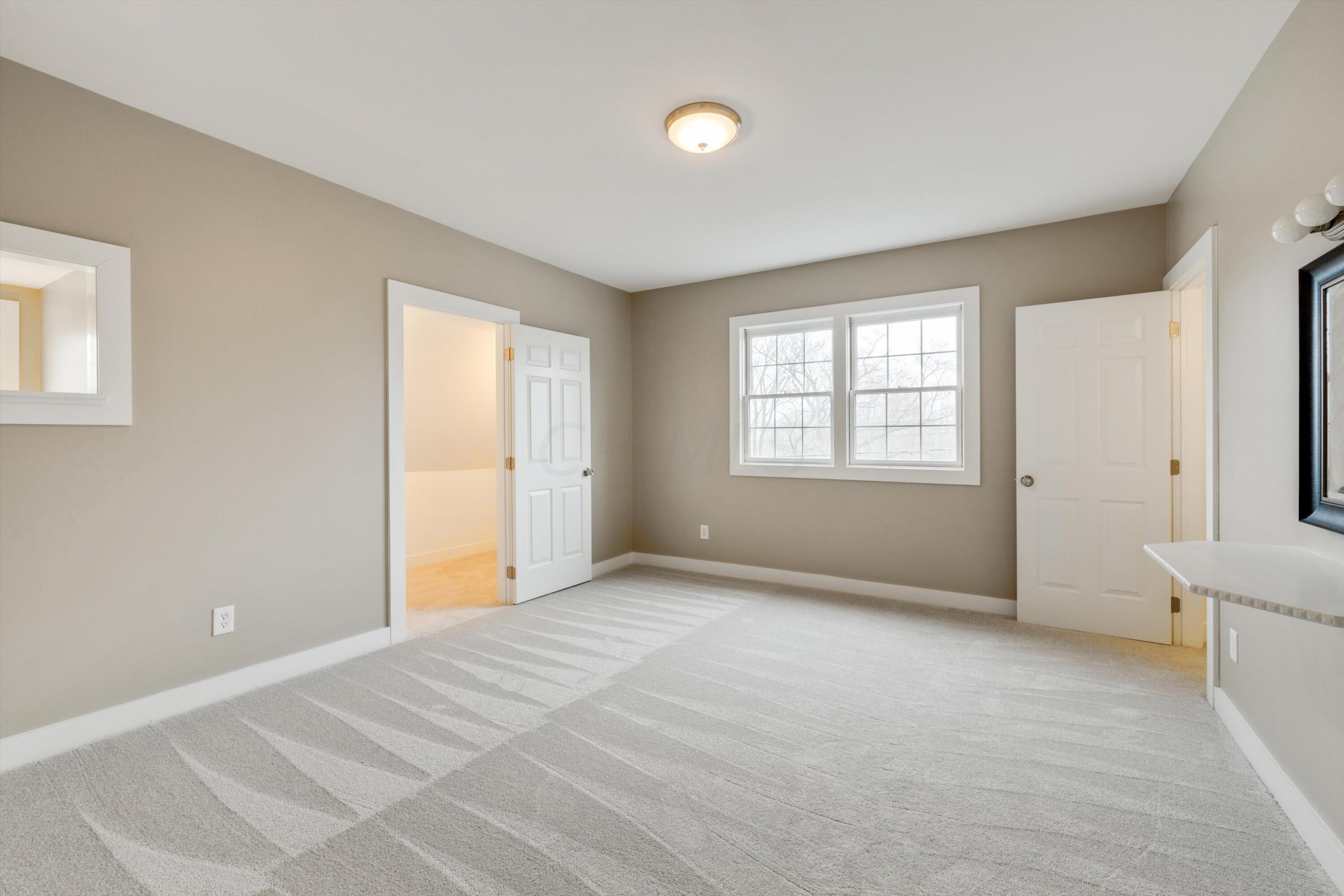 5240 Worthington Road Galena, OH 43021 - Photo 37 of 74 bed up 5