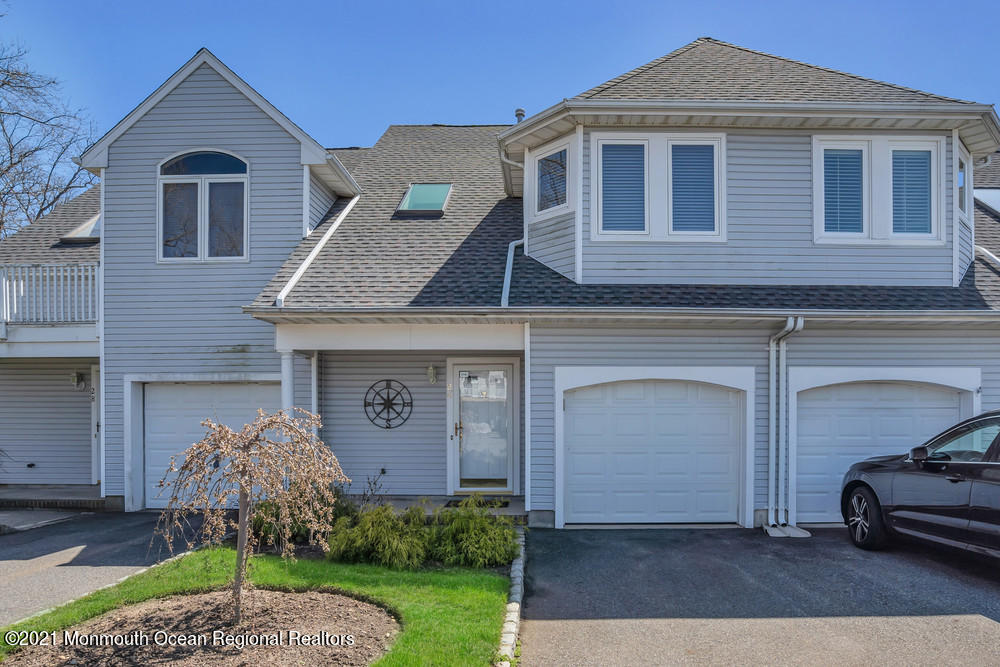 26 Bayview Court Long Branch, NJ 07740 - Photo 1 of 32 001_dsc09143_1b
