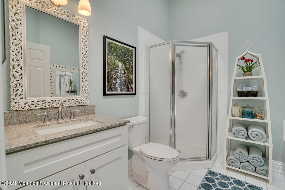26 Bayview Court Long Branch, NJ 07740 - Photo 20 of 32 027_dsc09283