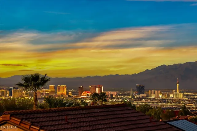 $685,000 | 2203 Bannerwood Street, Henderson, NV 89044