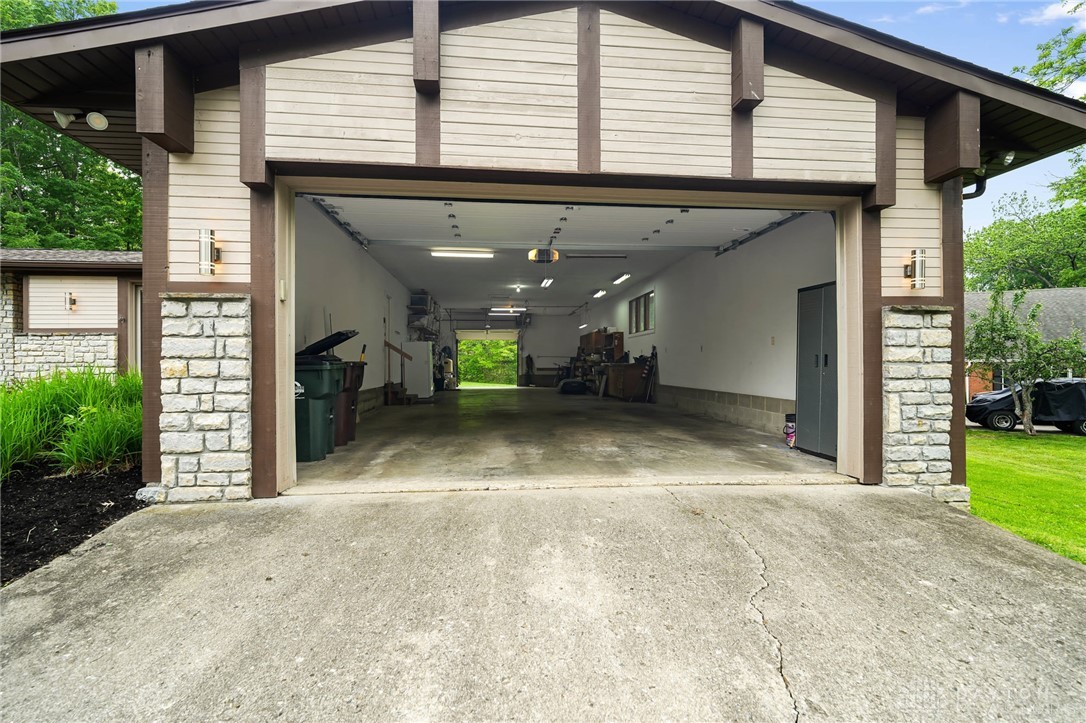 9161 Clyo Road Dayton, OH 45458 - Photo 50 of 82 Gallery Image 50